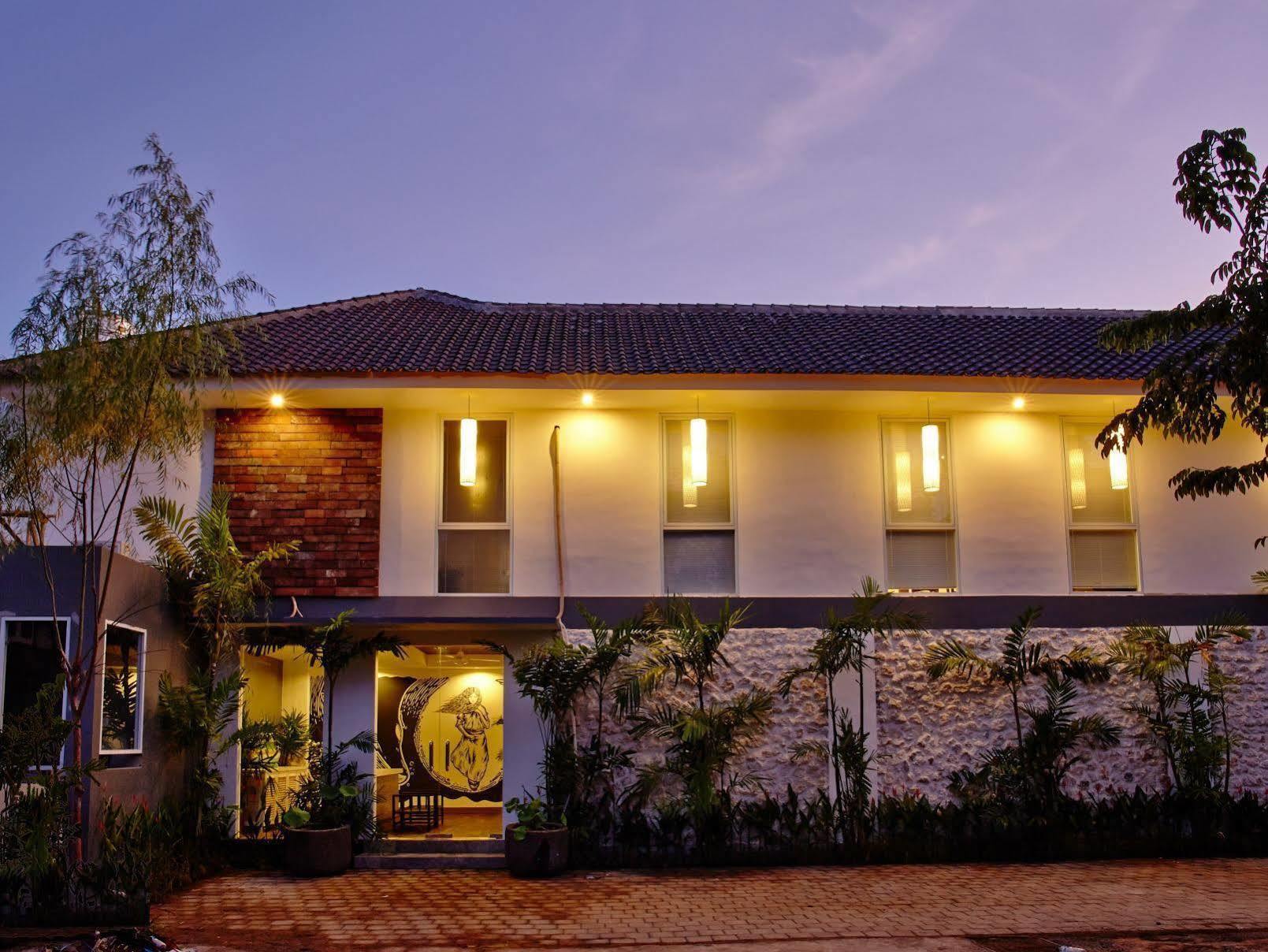 7 Bidadari Boutique Hotel Seminyak Buitenkant foto