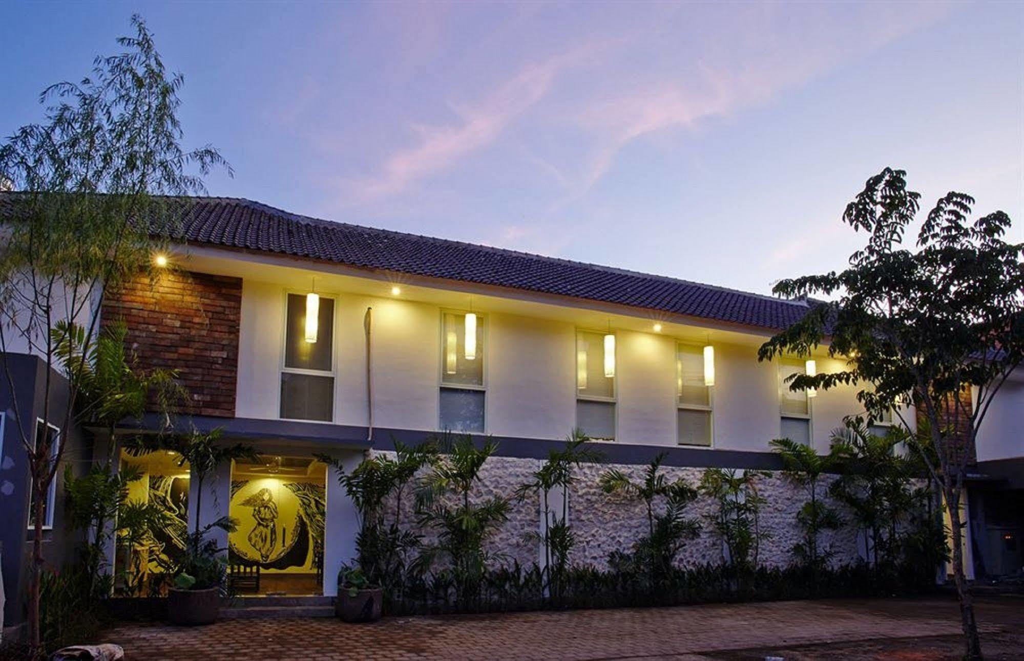 7 Bidadari Boutique Hotel Seminyak Buitenkant foto