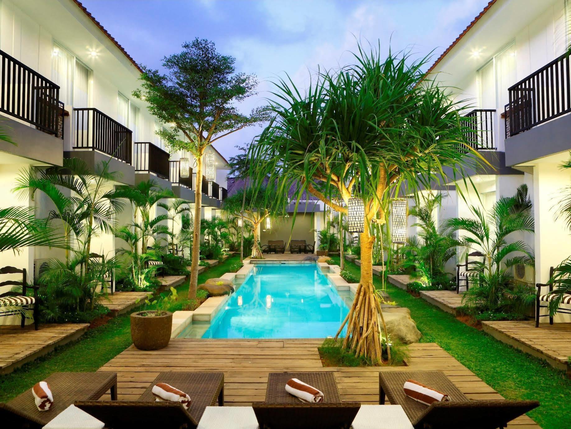 7 Bidadari Boutique Hotel Seminyak Buitenkant foto
